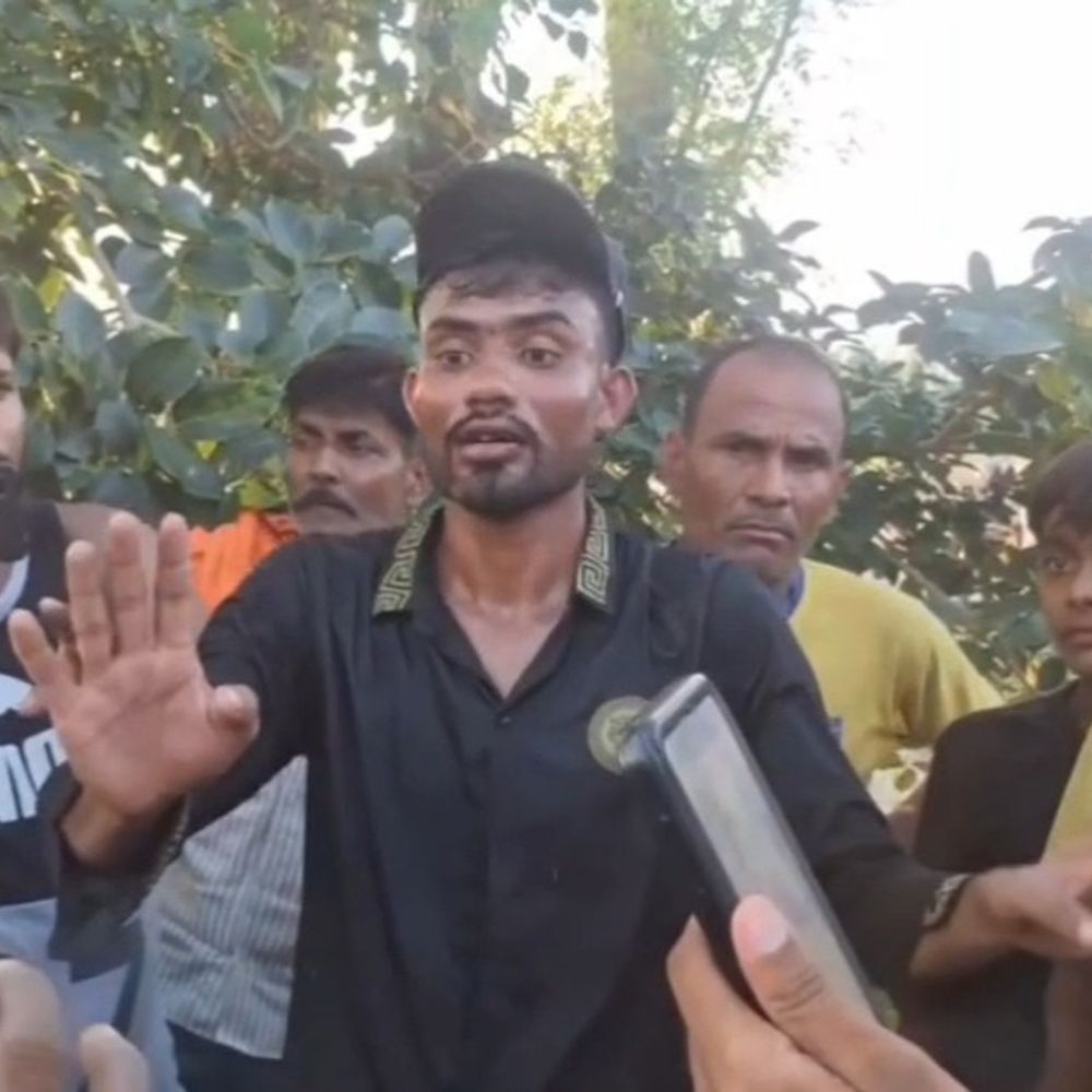 किशोरी से छेड़छाड़ के प्रयास में दो युवकों की पिटाई:चारा काट रही किशोरी को खेत में बाइक दौड़कर पकड़ने का किया था प्रयास