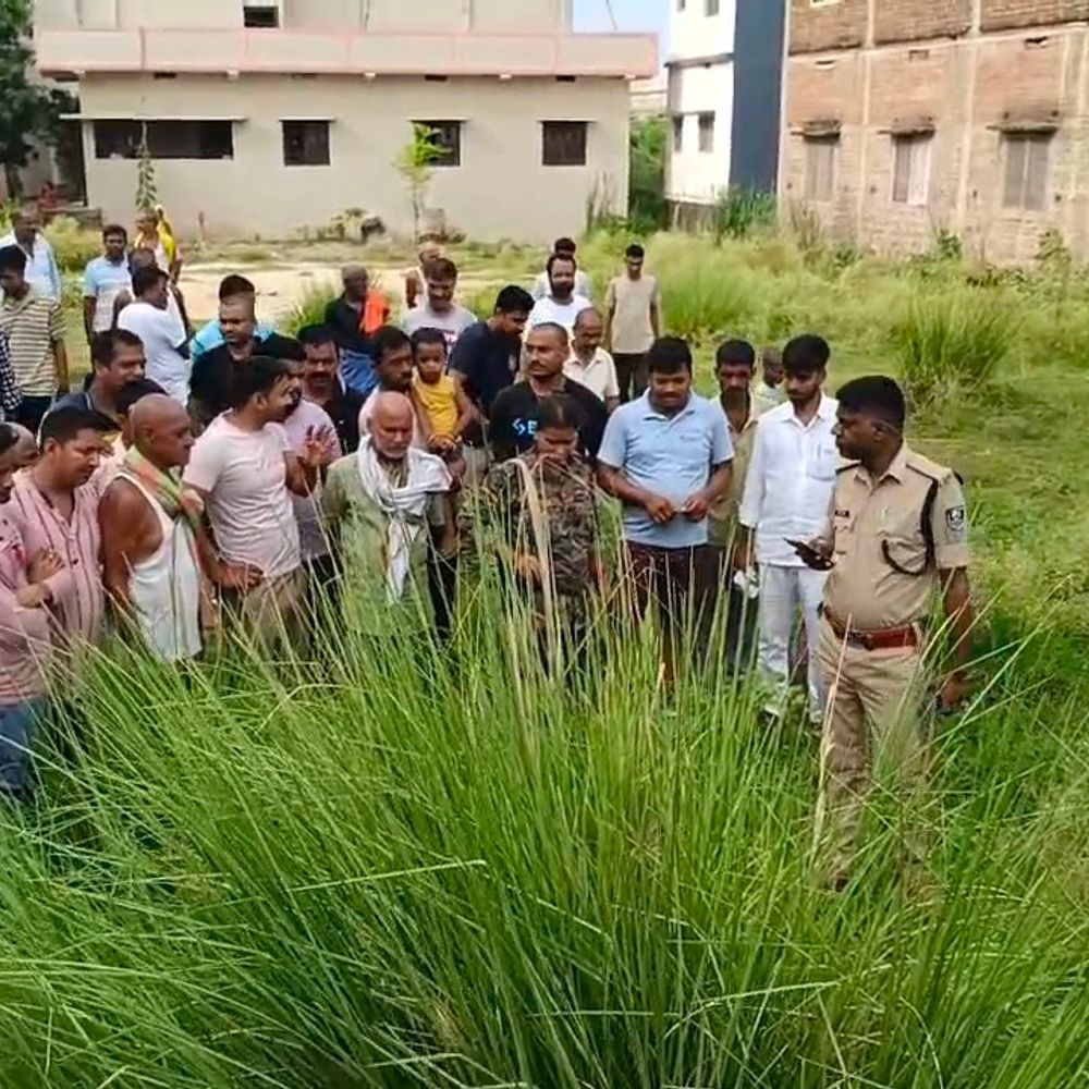 जहानाबाद में दो घरों में चोरी:एक ही रात में ग्रिल तोड़कर लाखों के जेवरात गायब, पुलिस जांच में जुटी