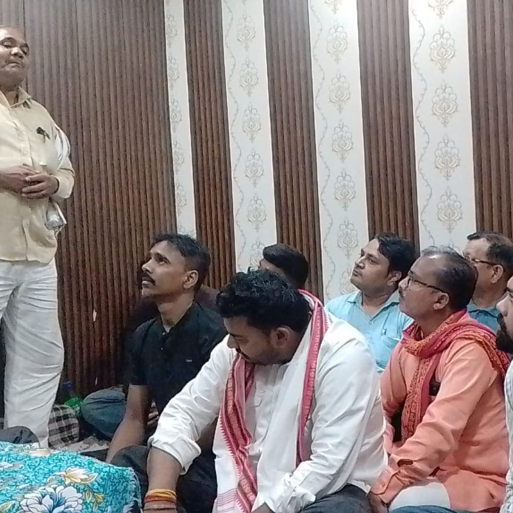 करणी सेना मुख्यमंत्री को सौंपेगी समस्याओं का ज्ञापन:मिर्जापुर में 8 जुलाई को आगमन पर, चार टीमें गठित