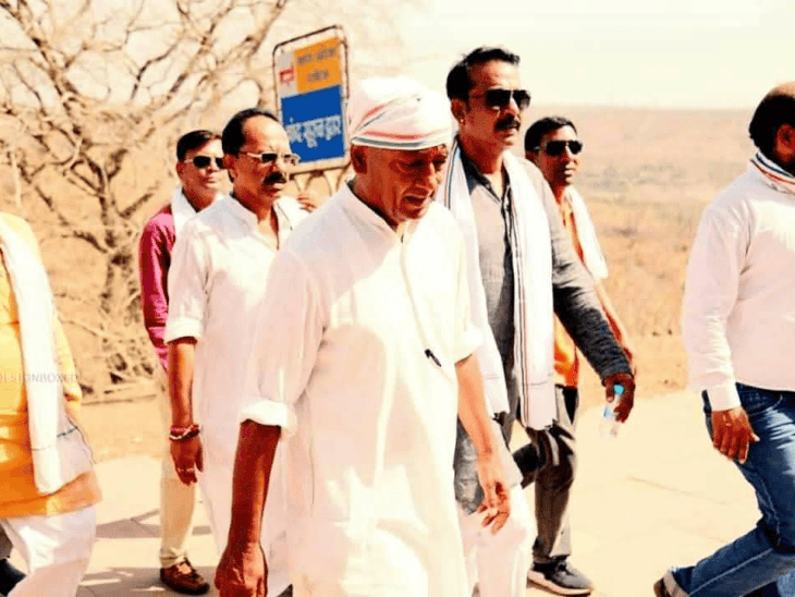 कारसेवक संतोष दुबे होंगे दिग्गी की यात्रा के मुख्य अतिथि:दिग्विजय सिंह बोले- राजनीति नहीं, अब धर्मरक्षा करूंगा, पदयात्रा की तारीख बदली