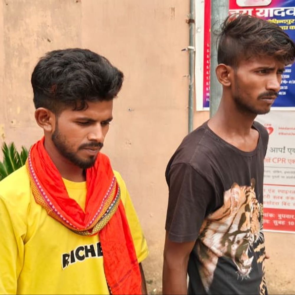 नालंदा में घर से भागे 2 प्रेमी जोड़ा पकड़ाए:पुलिस ने कोर्ट में किया पेश; परिजनों ने अपहरण की शिकायत की थी