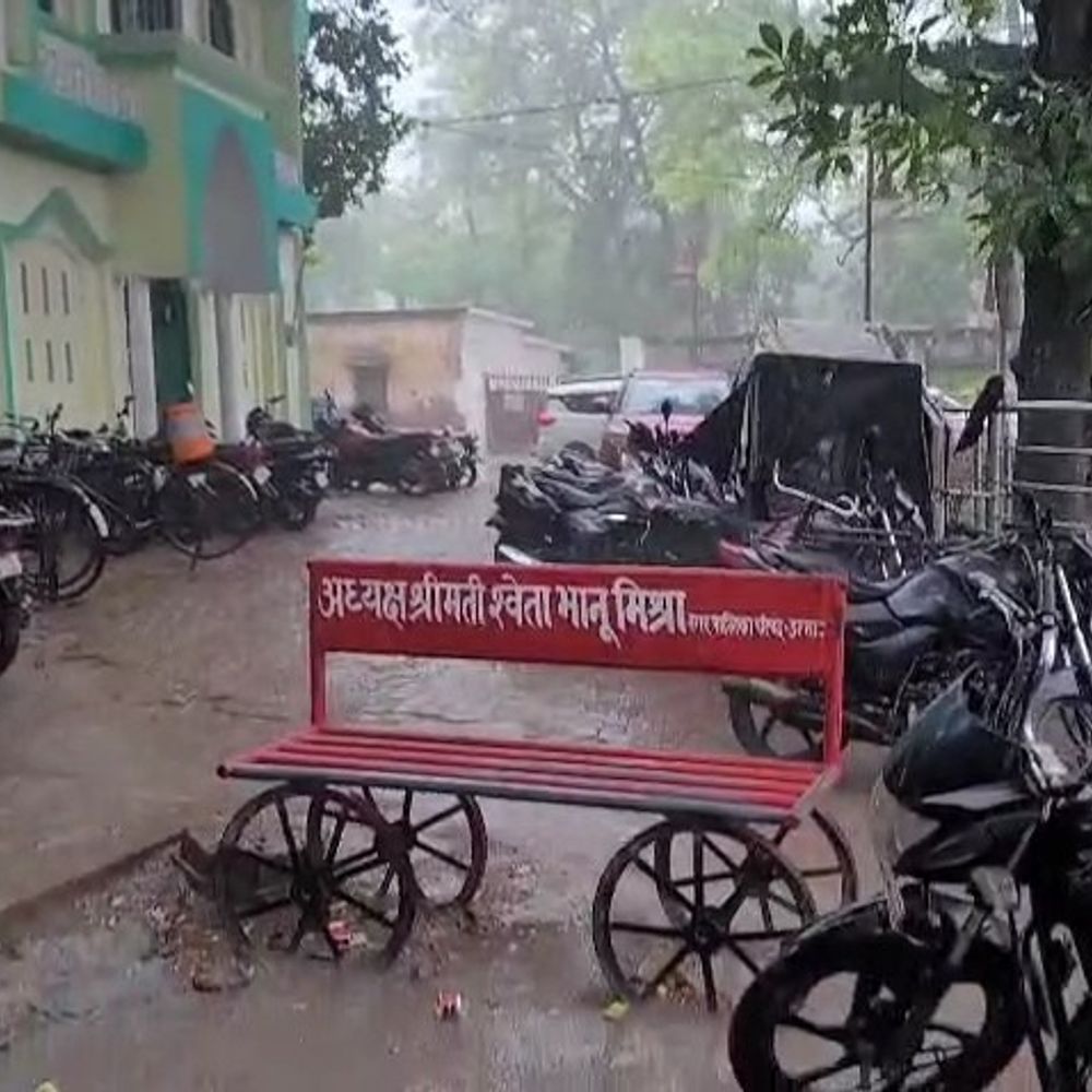 उन्नाव में तेज हवाओं के साथ झमाझम बारिश:गर्मी से राहत, फसलों के लिए फायदा, सड़कों पर पानी भरा