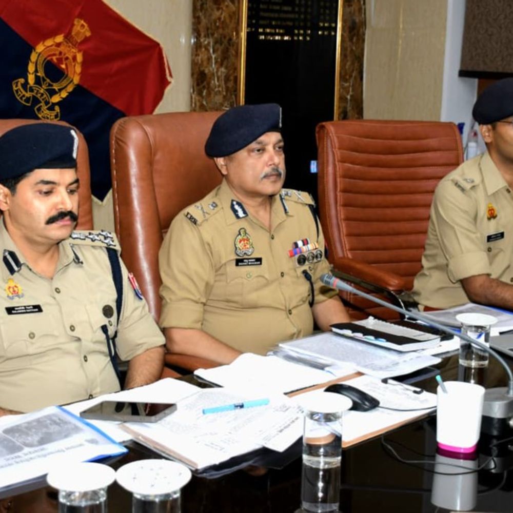 मेरठ एडीजी बोले-कांवड़ यात्रा से आम जनजीवन प्रभावित ना हो:पुलिस लाइन में तैयारी पर चर्चा, CCTV और ड्रोन से होगी निगरानी