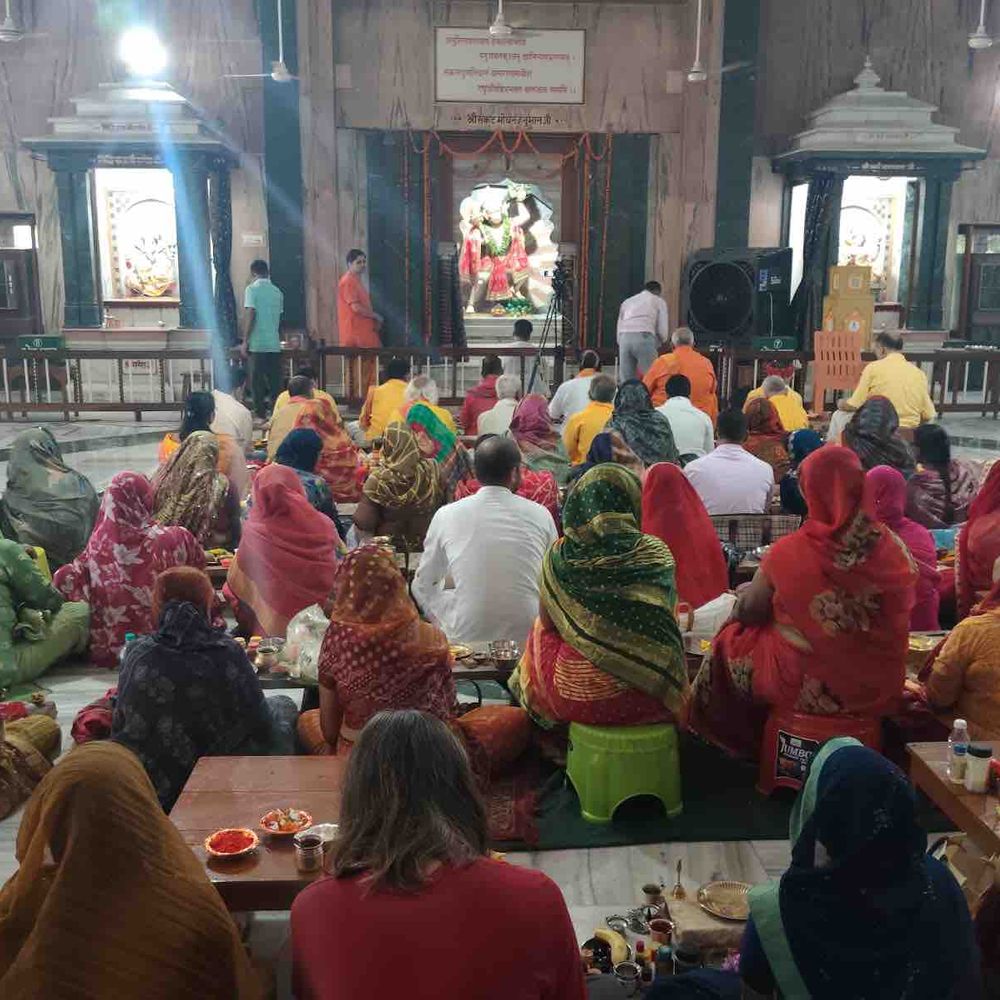 गोरखपुर में हनुमानजी का हुआ सहस्रार्चन:मानस कथा में मिला जीवन जीने का संदेश, मानस कथा में उमड़ी भीड़