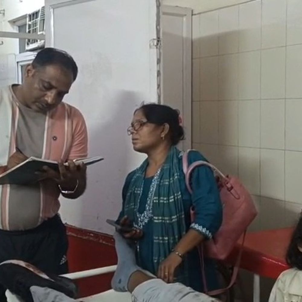 उन्नाव में रोडवेस बस ने यात्रियों को रौंदा,तीन की मौत:डंपर से टक्कर के बाद नीचे खड़े थे, चालक ने बढ़ा दी बस