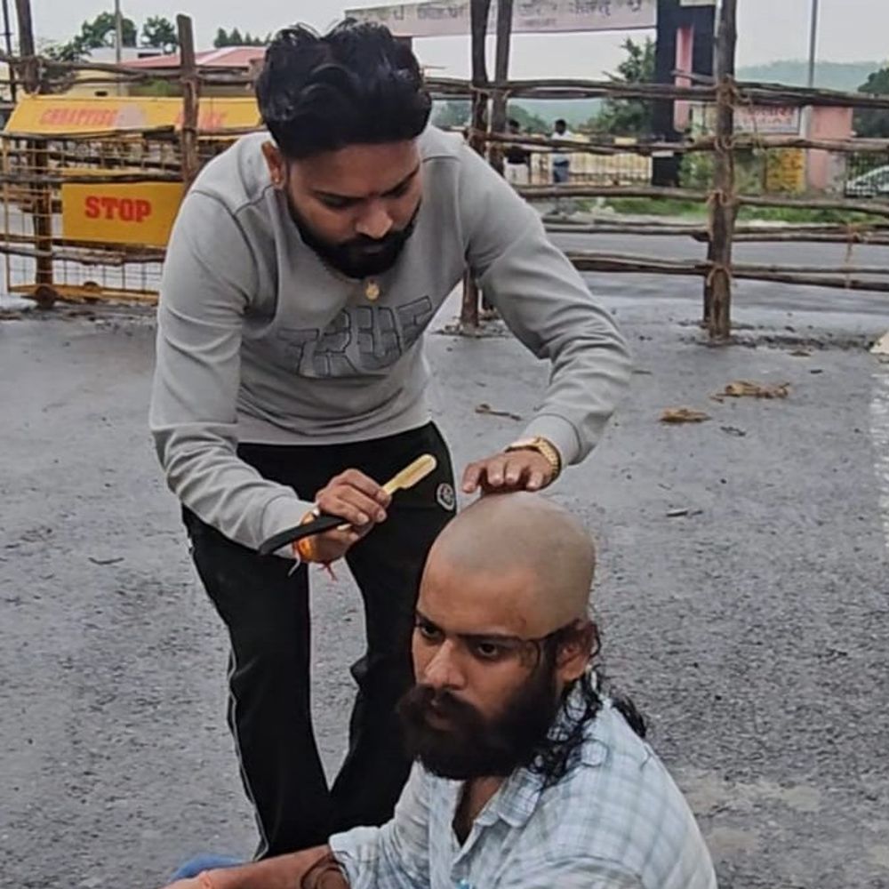 पूर्व अध्यक्ष प्रत्याशी ने FIR की निष्पक्ष जांच की मांग:महिला अधिकारी से विवाद के बाद दर्ज हुई थी रिपोर्ट, कलेक्टर को सौंपा आवेदन