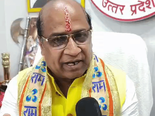 विजयनगर में मकानों में दरारें:मेट्रो निर्माण कार्य करने वाली कंपनी ने माना मशीन की कंपन से आईं दरारें'; विधायक बोले- जरूरत पड़ी तो काम रुकवाएंगे