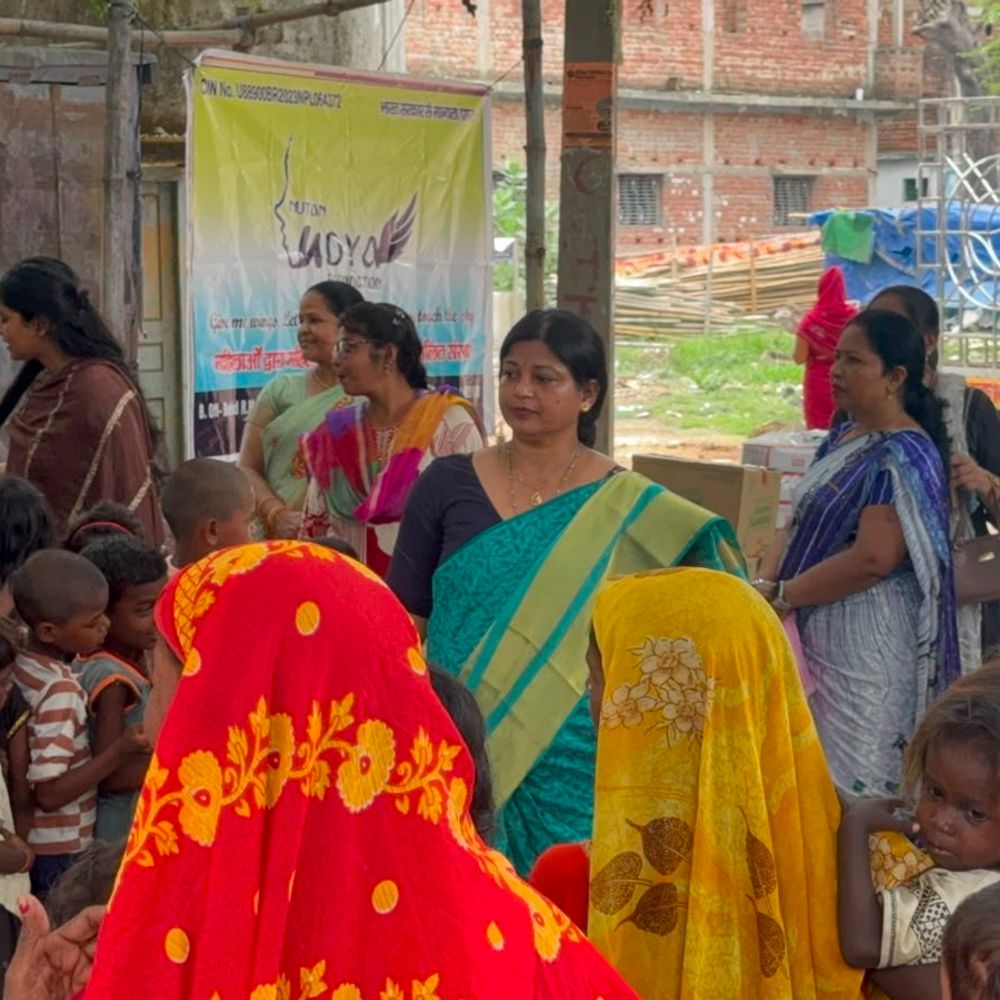 नूतन उदया फाउंडेशन ने चलाया जागरूकता अभियान:नवादा में महिलाओं को स्वास्थ्य, स्वच्छता और मासिक धर्म प्रबंधन की दी गई जानकारी