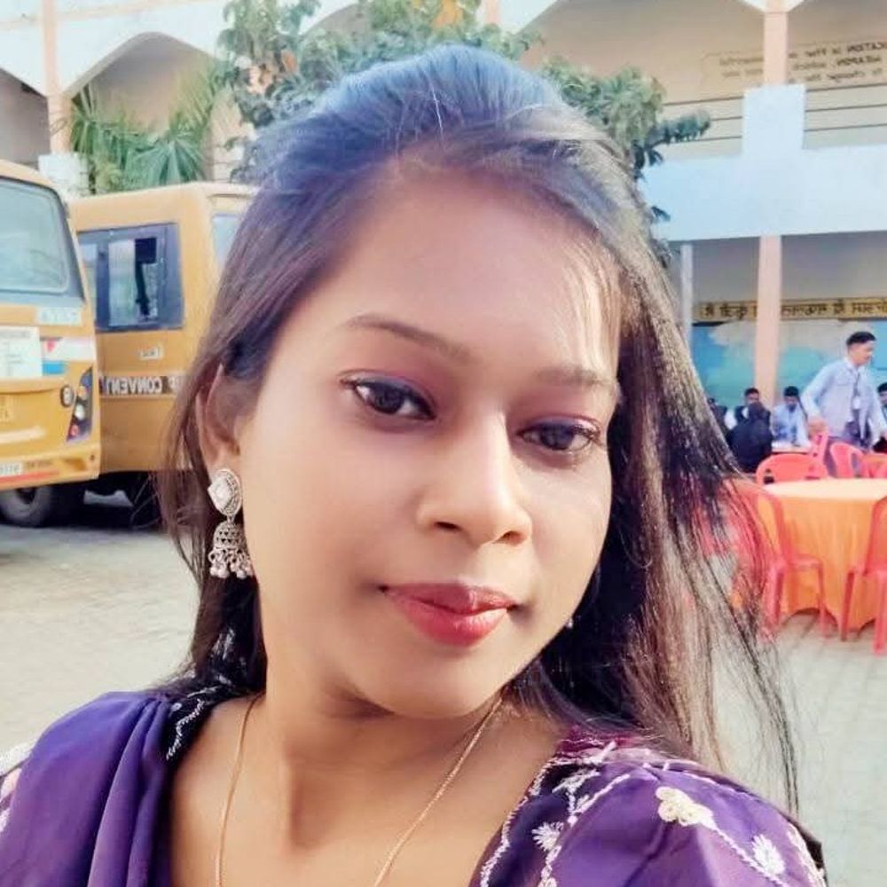 कौशांबी में विवाहिता ने फांसी लगाकर की आत्महत्या:28 पेज का सुसाइड नोट बरामद, ससुराल वालों पर प्रताड़ना का आरोप