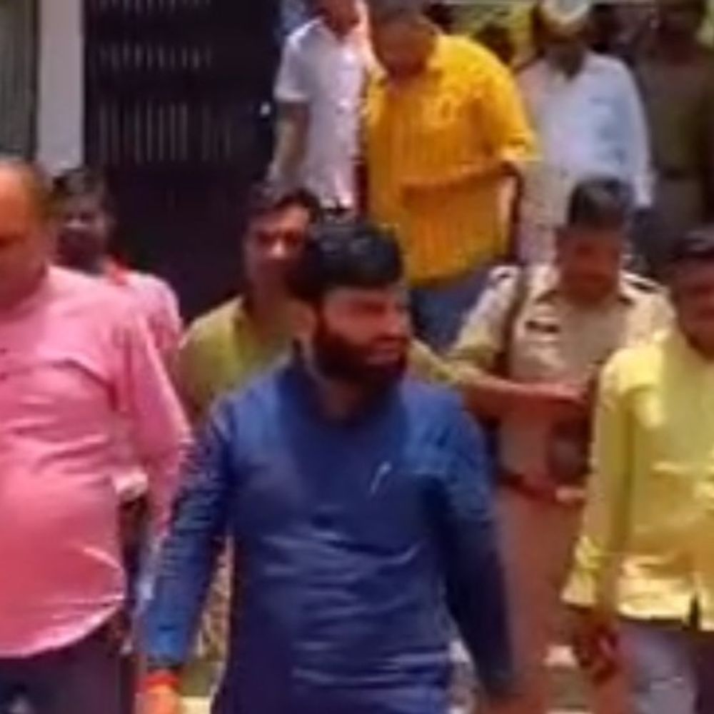 मुख्यमंत्री राहत कोष से मरीज को 2.50 लाख की मदद:विधायक के प्रयास से मिली आर्थिक सहायता