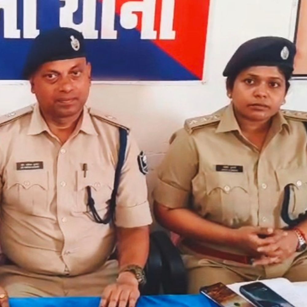 BA छात्रा दुष्कर्म मामले में आरोपी का कोर्ट में आत्मसमर्पण:पुलिस दबिश के बाद कार्रवाई; SHO निलंबित, विभागीय जांच शुरू