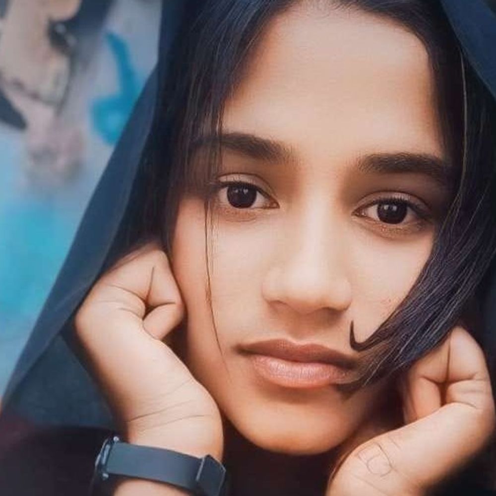 पत्नी की हत्या कर शव घर में दफनाया:दामाद ने मां को फोन कर कहा- तुम्हारी बेटी को मारकर गाड़ दिया; आरोपी को हिरासत में लिया