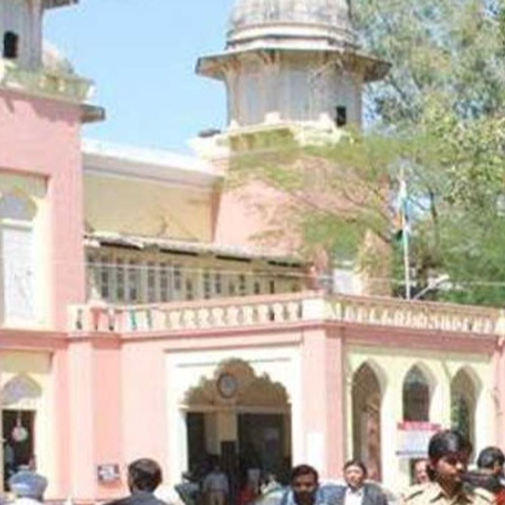 https://images.bhaskarassets.com/thumb/1000x1000/web2images/521/2026/07/14/66_1784009248.jpg