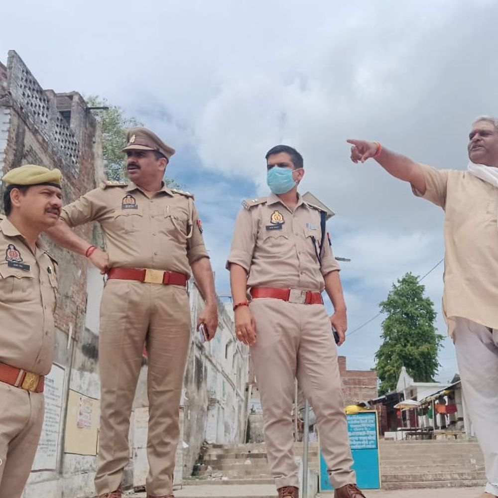 रायबरेली पुलिस ने कांवड़ यात्रा के लिए घाटों का निरीक्षण:एएसपी आलोक सिंह ने सुरक्षा व्यवस्थाओं का जायजा लिया, निर्देश दिए
