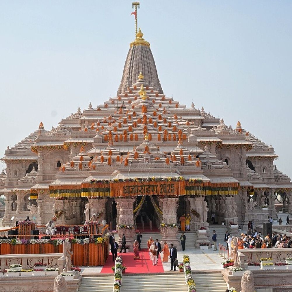 अयोध्या के राम मंदिर में निकली सीईओ की भर्ती:ग्रेजुएट्स को मौका, एज लिमिट 70 साल, 3 सदस्यीय समिति करेगी सिलेक्शन