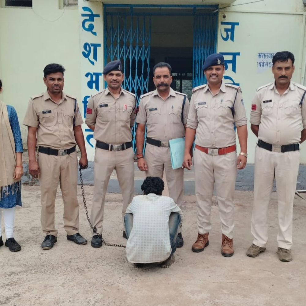 बेटे ने पिता की हत्या कर टपरी में छिपाया शव:सागर में राशन लेने के बहाने बहन के घर से गांव बुलाया था, आरोपी गिरफ्तार