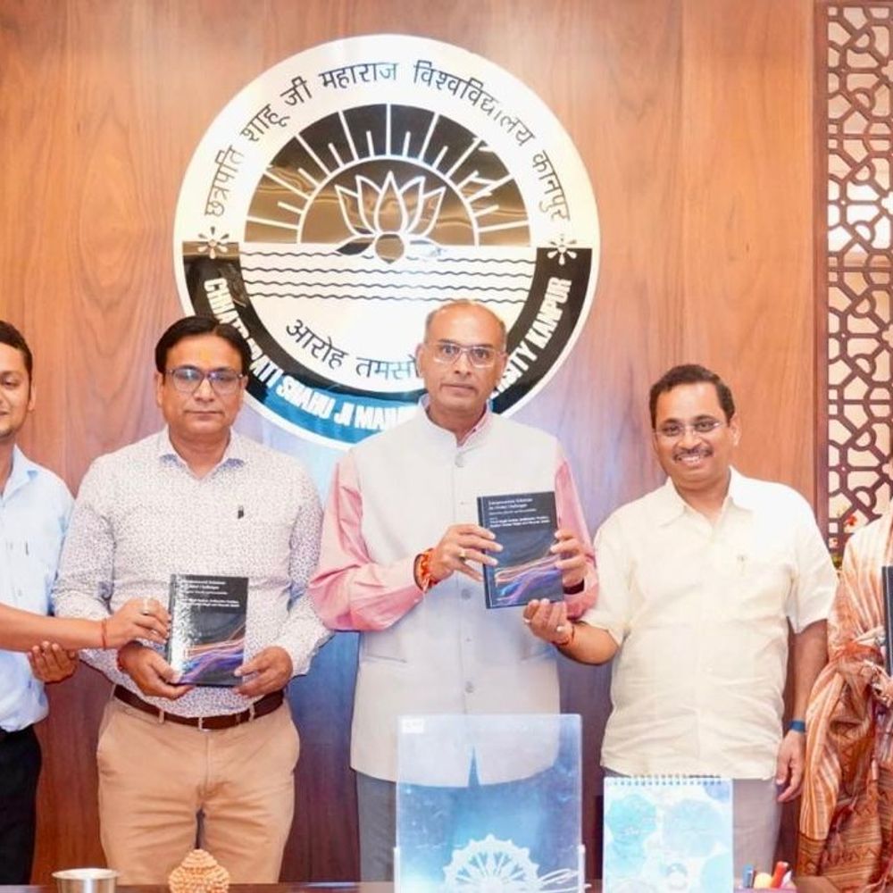 CSJMU के प्रोफेसरों की किताब को वैश्विक पहचान:ब्रिटेन के पब्लिकेशन ने छापी पुस्तक, वेब ऑफ साइंस' में मिली जगह