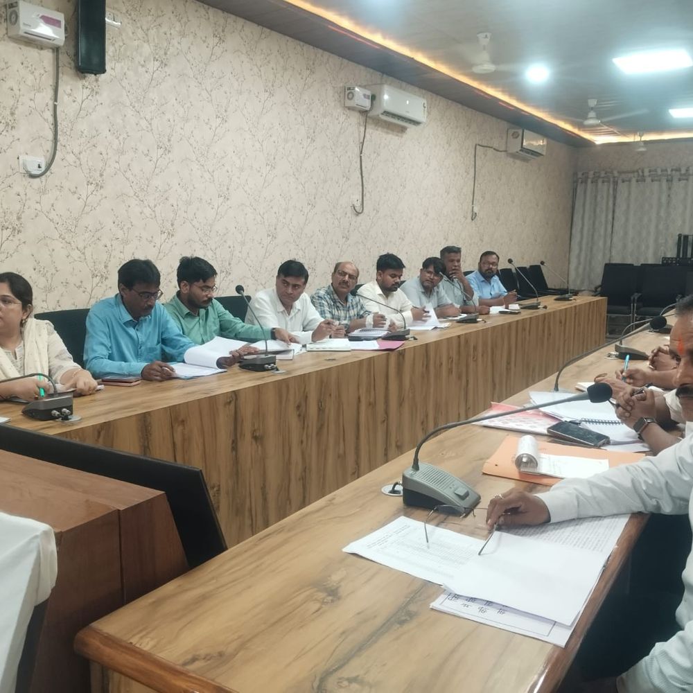 चित्रकूट में गौशालाओं पर डीएम सख्त:23 जुलाई तक दूर करनी होंगी सभी कमियां, लापरवाही पर होगी कार्रवाई