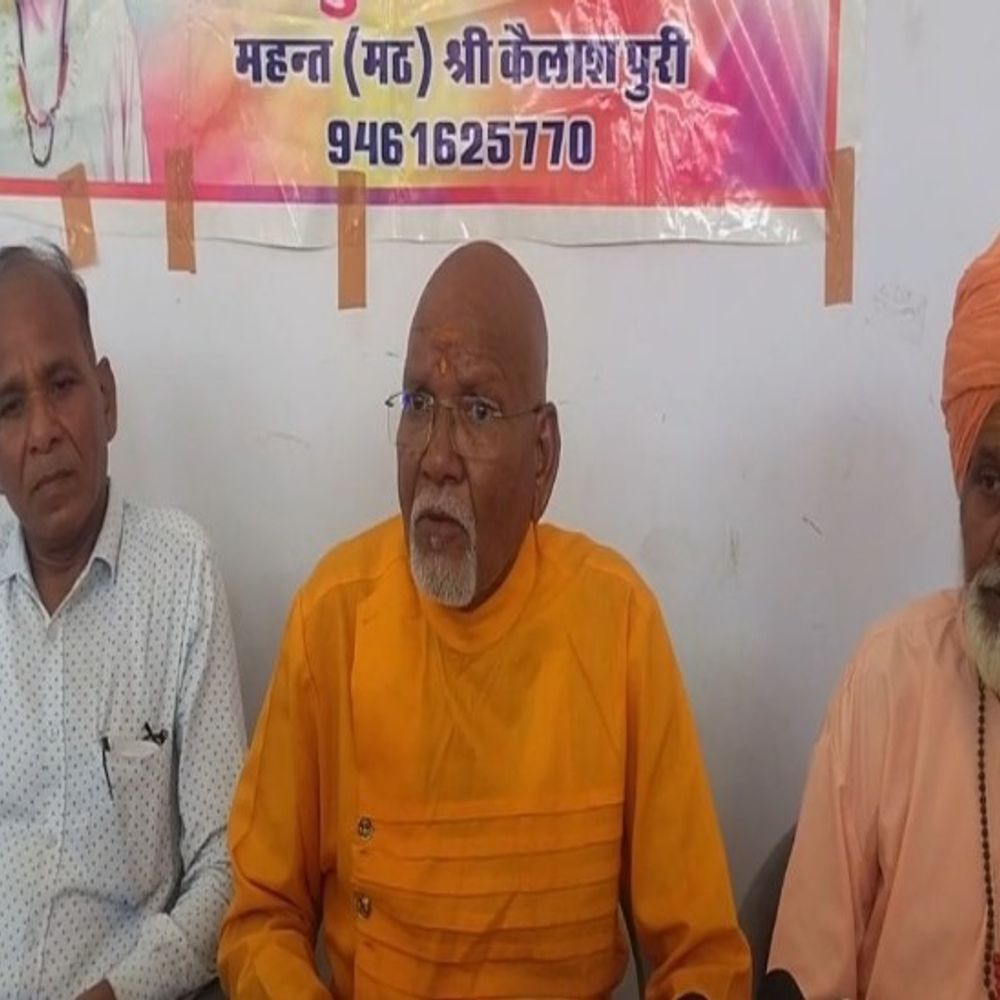गणेश महोत्सव समझौते की पालना नहीं होने का आरोप:महंत बोले- इस साल महोत्सव प्रन्यास कराएगा, अभी तक चाबियां भी नहीं सौंपी