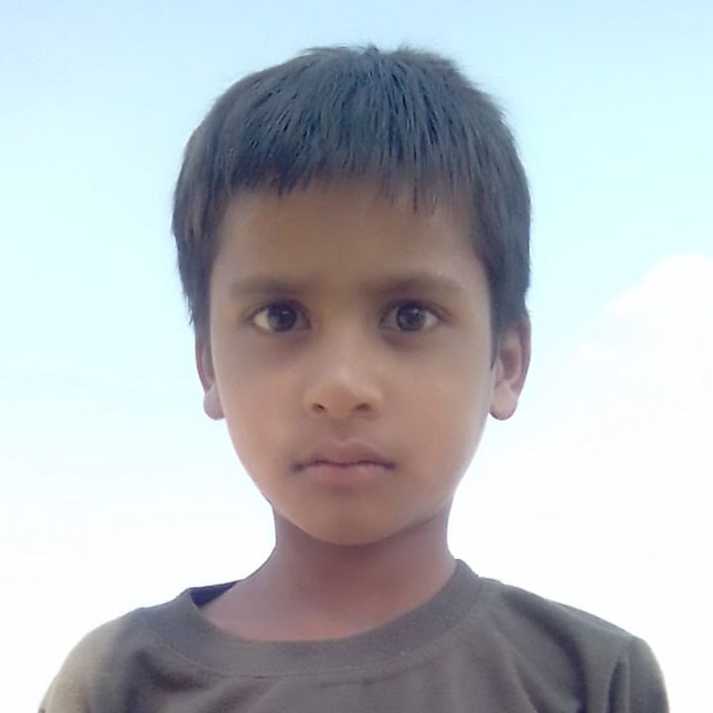 
                 जंगल में मिले बालक के क्षत-विक्षत शव का पोस्टमार्टम:जंगली जानवर के हमले के निशान, परिजनों को हत्या का संदेह 
            