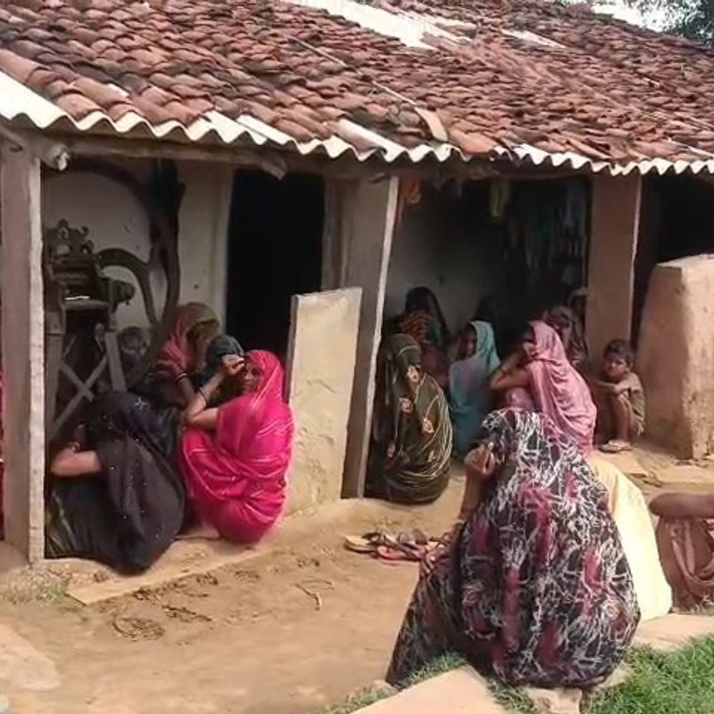
                 कूलर में करंट, घर में सो रहे बच्चे की मौत:मां मवेशियों को चारा डालने गई थी, आकर देखा तो मासूम बेहोश पड़ा था 
            