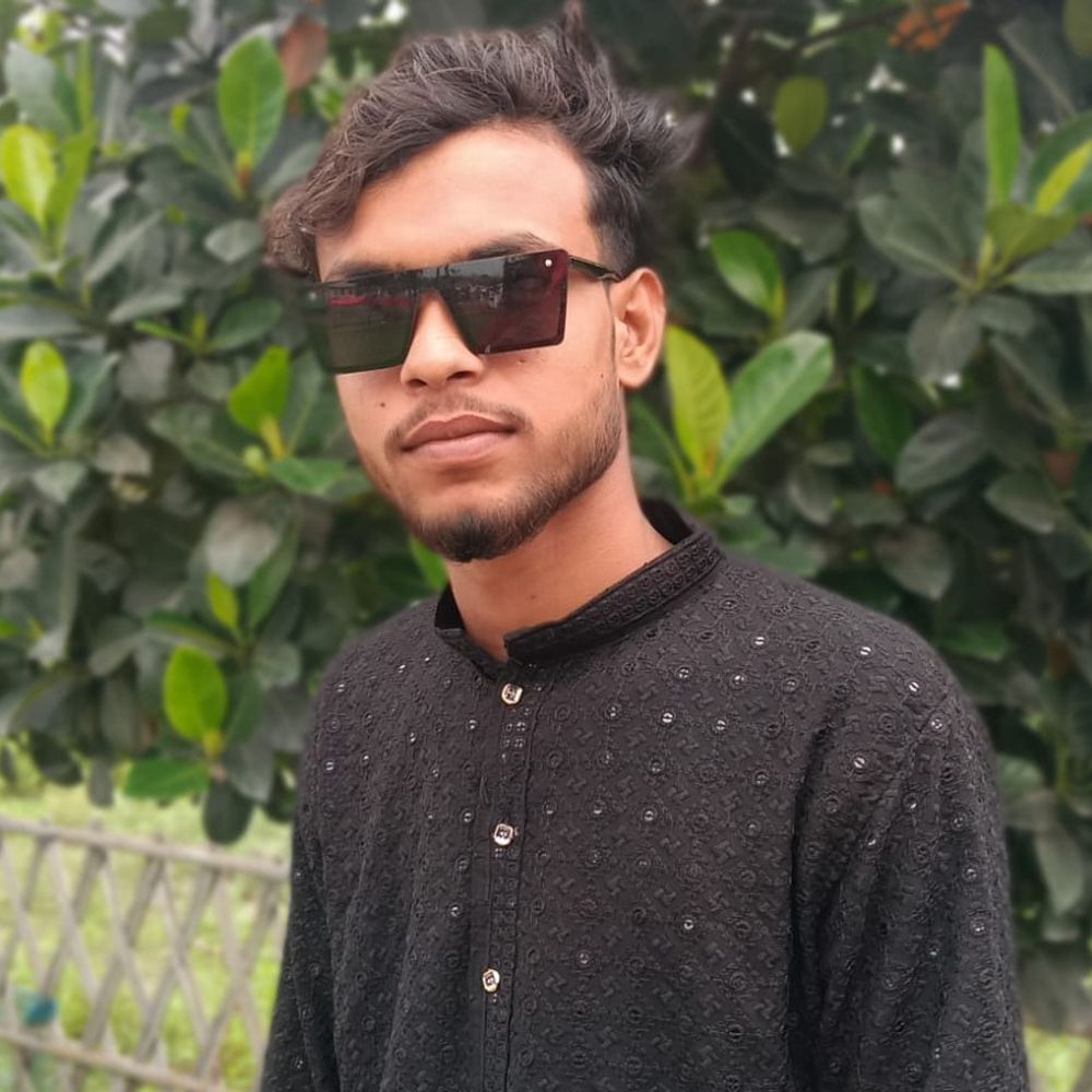 
                 असम का युवक चलती ट्रेन से गिरा:मुंबई से लौटते समय हादसा, जिला अस्पताल में गंभीर हालत में उपचार जारी 
            