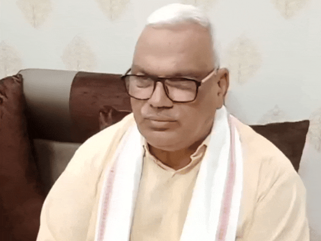 मंत्री बेढम बोले- बच्चों से सेप्टिक टैंक साफ करवाना शर्मनाक:बच्चे पढ़ने आते हैं, ऐसे काम करवाना गलत; 1 बच्ची की हुई थी मौत