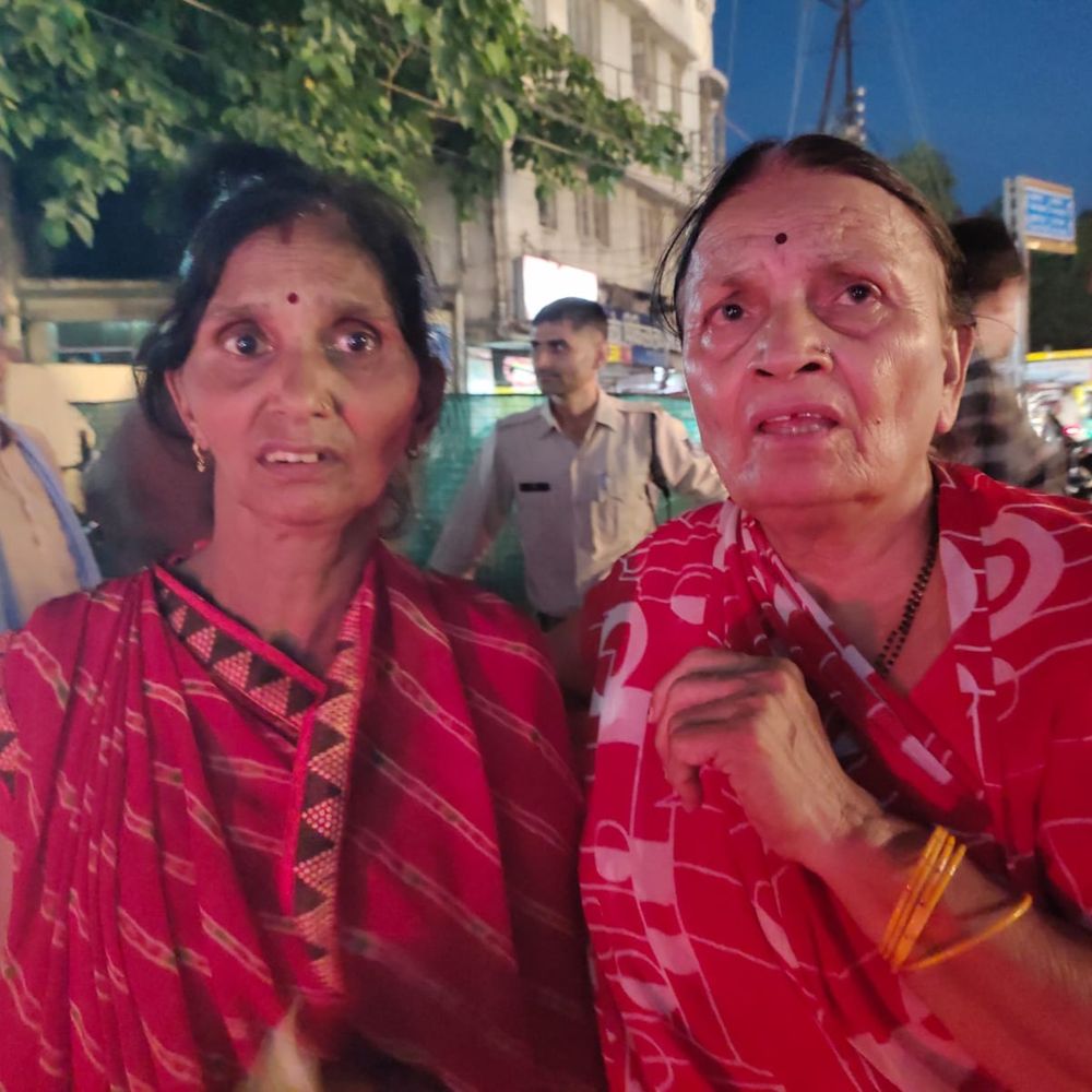 
                 ग्वालियर में रथयात्रा के दौरान चोरी की वारदातें:महिला चोर गैंग ने श्रद्धालुओं को बनाया निशाना; मंगलसूत्र-टॉप्स और मोबाइल उड़ाए 
            