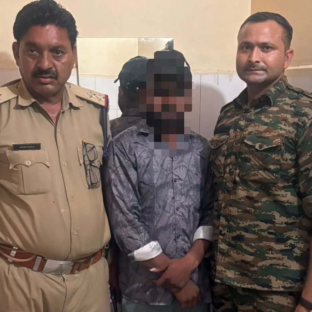 
                 ऑनलाइन गेम में हारा ढाई लाख, रची अपहरण की साजिश:मुरैना का युवक दिल्ली में होटल से बरामद, परिवार को सुनाई झूठी कहानी 
            