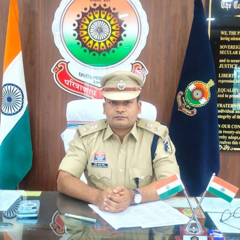सूरजपुर के नए एसपी बने योगेश कुमार पटेल:जिले के 20वें पुलिस अधीक्षक के रूप में संभाला पदभार, कानून-व्यवस्था पर दिया जोर