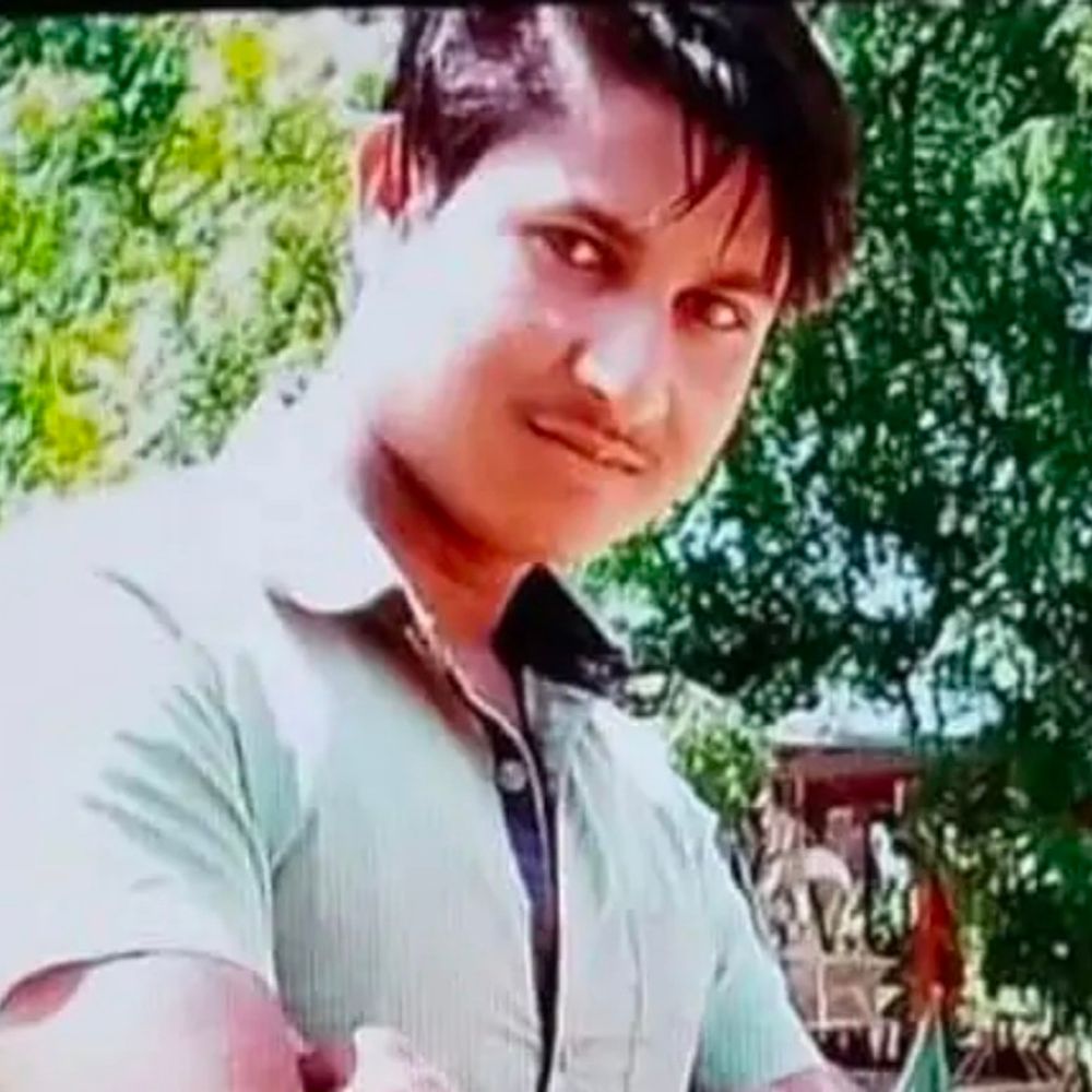 ललितपुर में ट्रेन के वेंडर की मौत:परिजन बोले-फंदा लगाकर जान दी, पोस्टमार्टम में सीने में चोट
