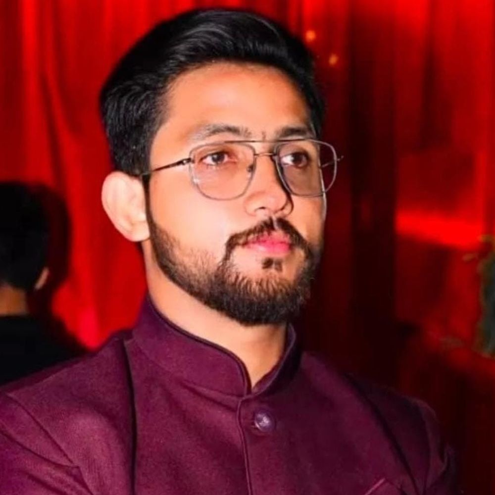 
                 भाजयुमो की नई जिला कार्यकारिणी घोषित:बड़वानी में निशांत पंवार अध्यक्ष; शिवम मिश्रा महामंत्री नियुक्त 
            