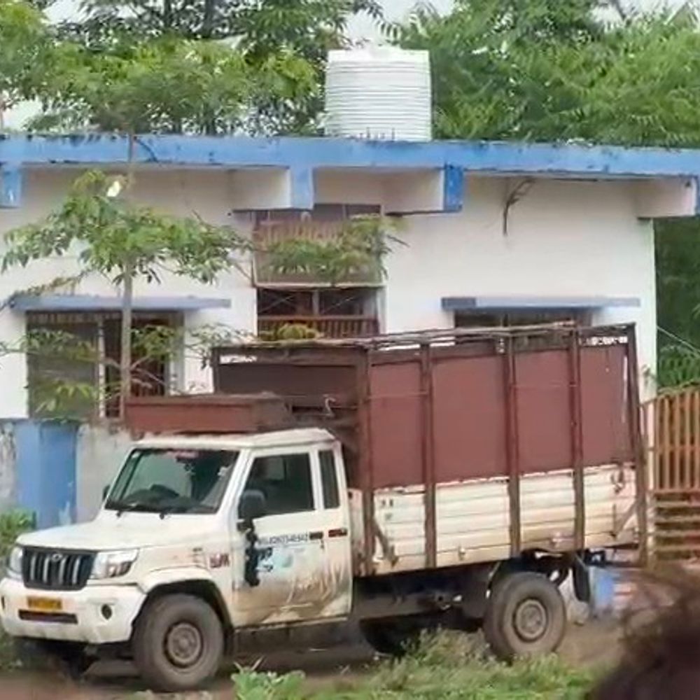 
                 डंगहा में दंपति पर जानलेवा हमला:खेत के मकान में घुसकर हमला; पति की मौत, पत्नी जबलपुर रेफर 
            