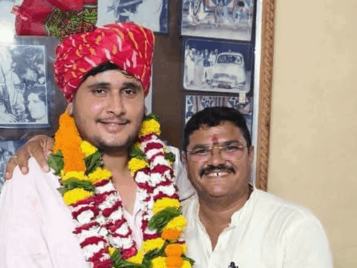 
                 धर्मेंद्र पाल भाजयुमो जिलाध्यक्ष, सिद्धार्थ पटेल एनएसयूआई जिलाध्यक्ष बने:हरदा जिले में हुई घोषणा, टिमरनी को मिला प्रतिनिधित्व 
            