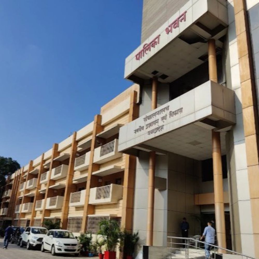
                 MP की 13 नगर निगमों में 108 एल्डरमैन नियुक्त:भोपाल में 12 मनोनीत पार्षद; मुरैना-सागर समेत 12 निगमों में 8-8 की नियुक्ति; इंदौर होल्ड 
            