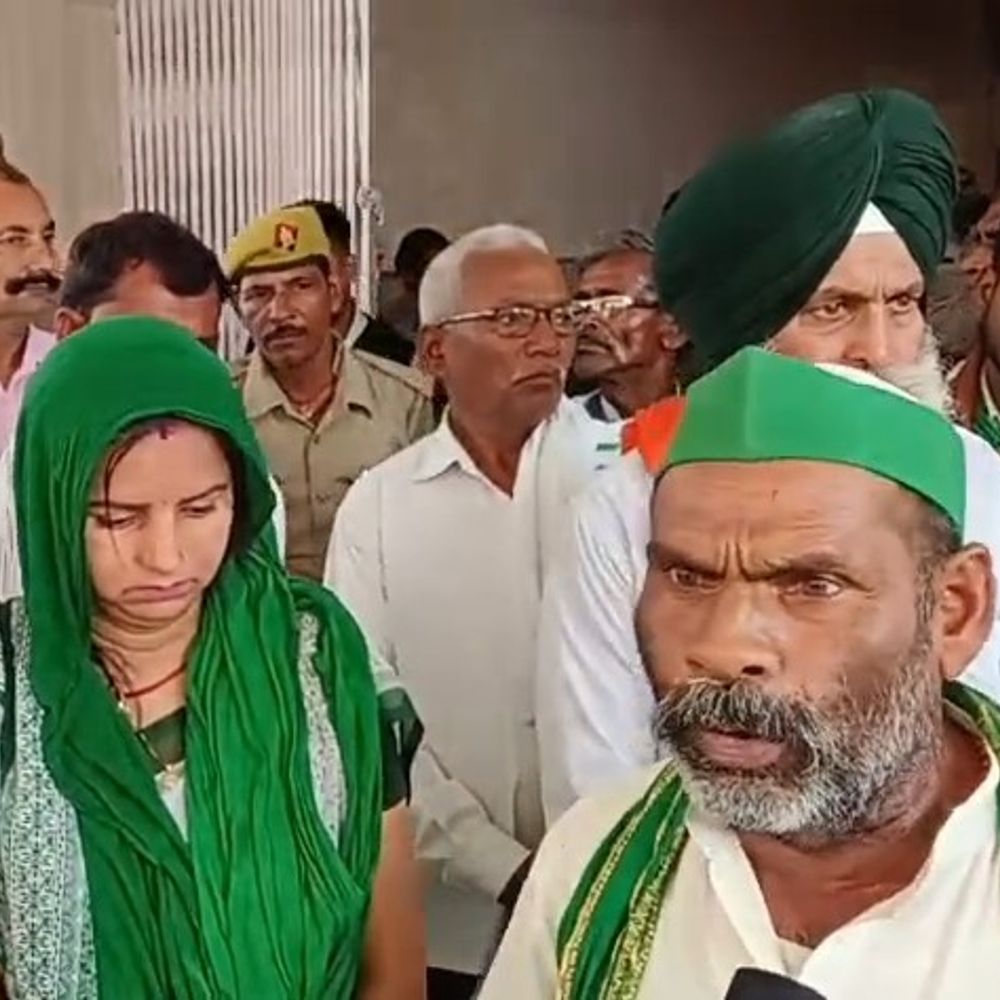 लखनऊ में भारतीय किसान यूनियन ने कलेक्ट्रेट घेर:बोले- खेती से जुड़ीं मांगे पूरी न हुईं तो विधानसभा घेरकर महाआंदोलन करेंगे