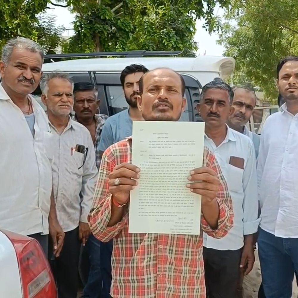 व्यापारी से चाकू की नोक पर लाखों के जेवर लूटे:कार में अगवा कर सुनसान सड़क पर फेंका, रिपोर्ट दर्ज