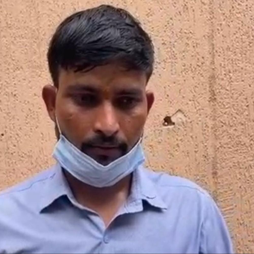 
                 शिकायत करने पर पीएचडी स्कॉलर से मारपीट:ऑर्गेनिक कंपनी की शिकायत करना पड़ा भारी, अधिकारी समेत 15 लोगों पर लगाए गंभीर आरोप 
            