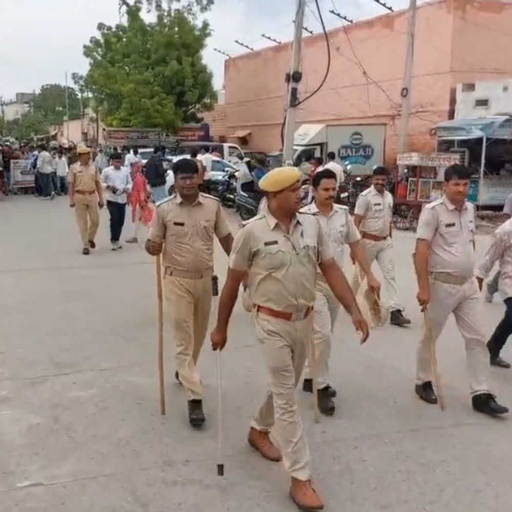 डीडवाना में छात्रों ने शिक्षा सुधार के लिए रैली निकाली:केंद्रीय शिक्षा मंत्री के इस्तीफे और परीक्षा प्रणाली में पारदर्शिता की मांग