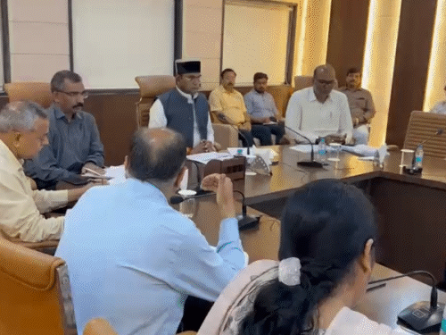 
                 इंटरनेशनल स्पोर्ट्स कॉम्पलेक्स में अब 5 गेट बनेंगे:भोपाल के बरखेड़ा नाथू में बन रहा; खेल मंत्री ने मीटिंग ली 
            