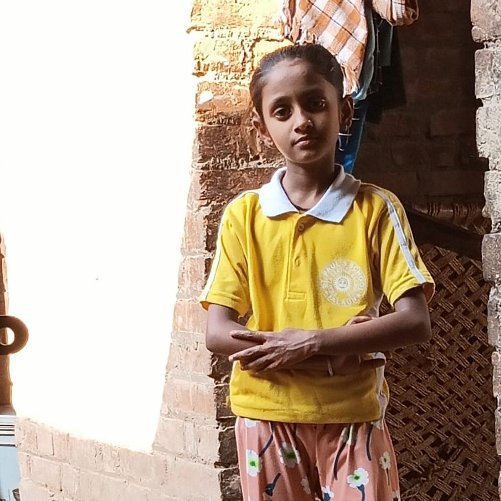 ट्रेन की चपेट में आने छात्रा की मौत:जालौन में ट्रैक पार करते समय समय हुआ हादसा, पुलिस जांच में जुटी