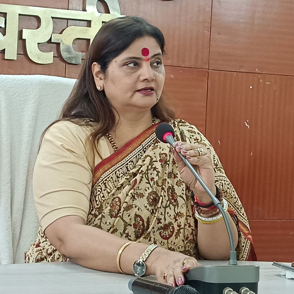 विपक्ष बच्चों को मोहरा बना रहा:बस्ती में बबिता चौहान बोलीं- जंतर मंतर में डिम्पल यादव के पहुंचने को बताया घटिया राजनीति