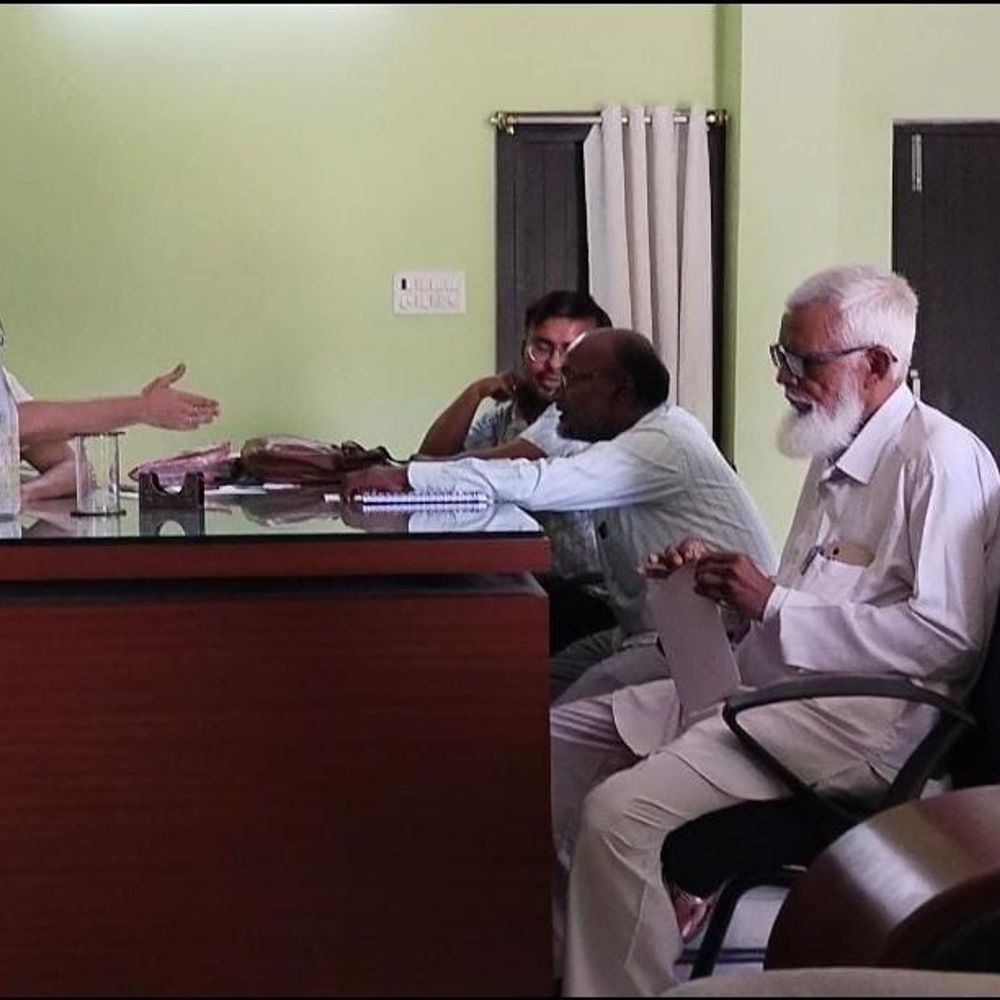 माले ने शिष्टमंडल से दुर्व्यवहार का आरोप लगाया:24 घंटे में FIR की मांग, पुतला दहन की दी चेतावनी