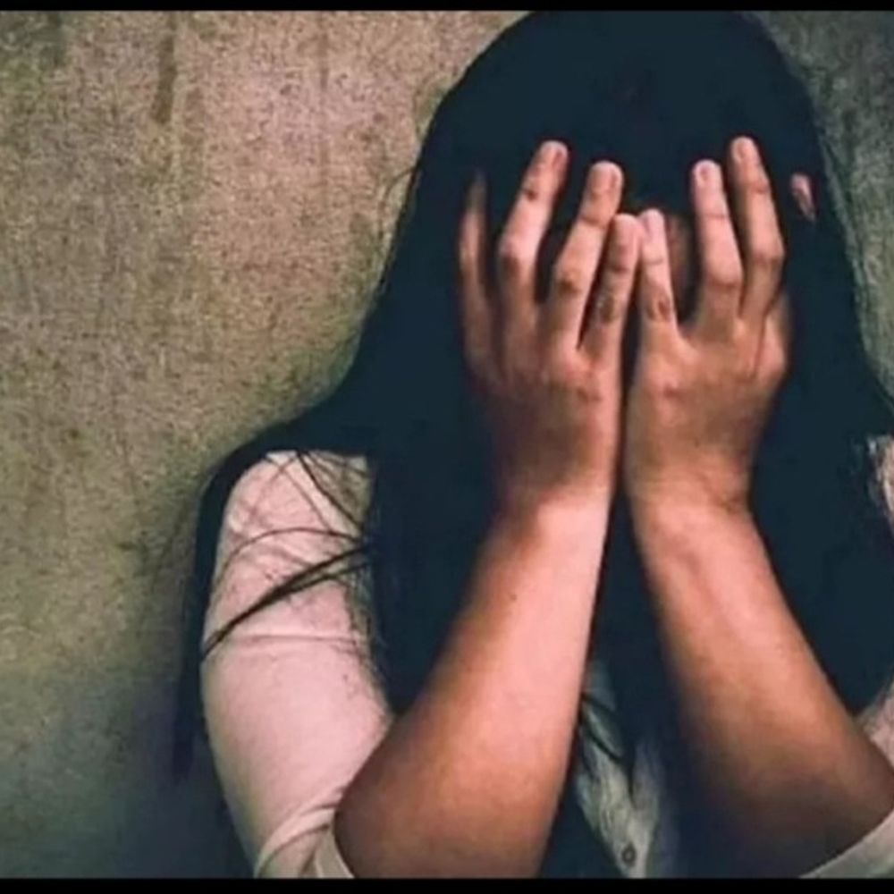 चाचा पर नाबालिक भतीजियों से दुष्कर्म का आरोप:शिकायत पर पिता ने दबाया मामला दबाया, मां की तहरीर पर केस दर्ज
