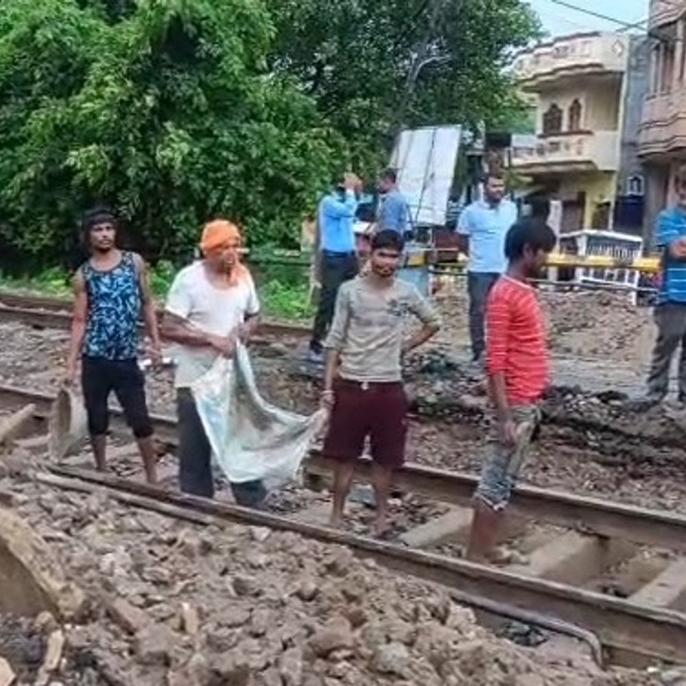 उन्नाव में 26 जुलाई तक बंद रहेगा रेलवे फाटक-35 बी:ट्रैक मरम्मत के चलते वाहनों की एंट्री पर रोक, वैकल्पिक मार्ग से करें सफर