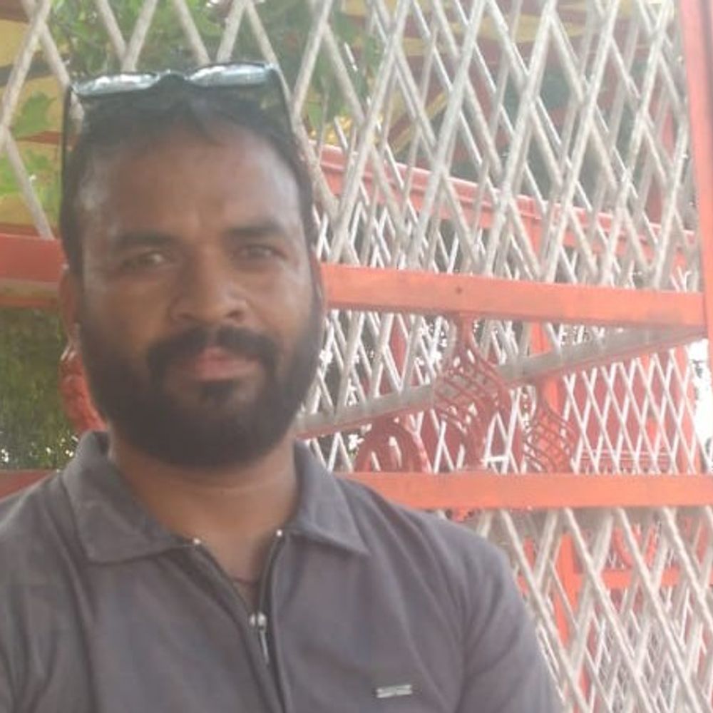 नदरई पुल से गिरे व्यक्ति का शव नहर में मिला:एटा में 21 जुलाई से था लापता, पुलिस ने पोस्टमॉर्टम के लिए भेजा