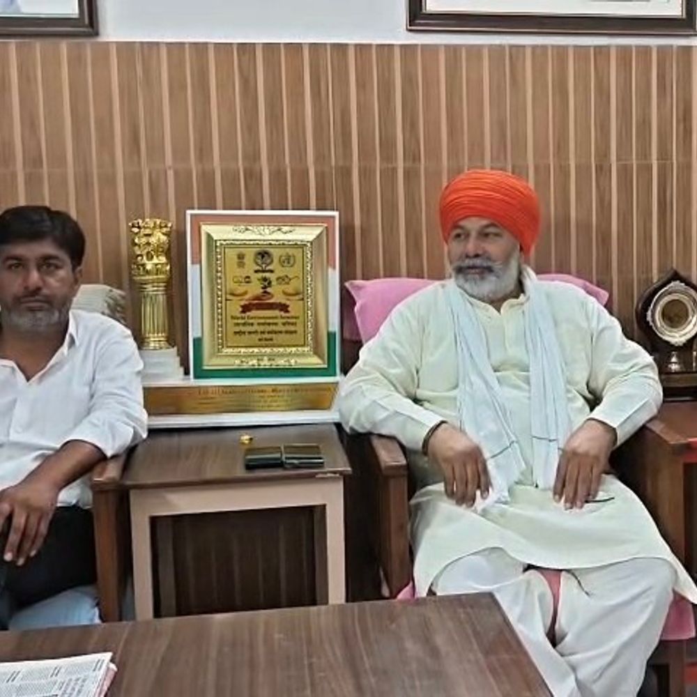 ’36 दिन के छात्र आंदोलन के बाद सरकार झुकी':राकेश टिकैत बोले- पेपर लीक ने लाखों छात्रों का भविष्य प्रभावित किया