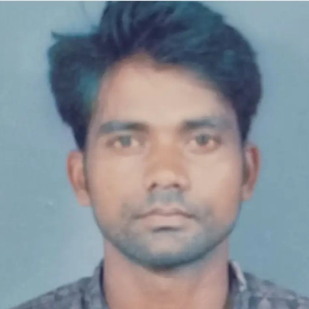 ट्रेन की चपेट में आने से मजदूर की मौत:देवरिया में दूसरे दिन हुई पहचान, पारिवारिक कार्यक्रम में जा रहा था
