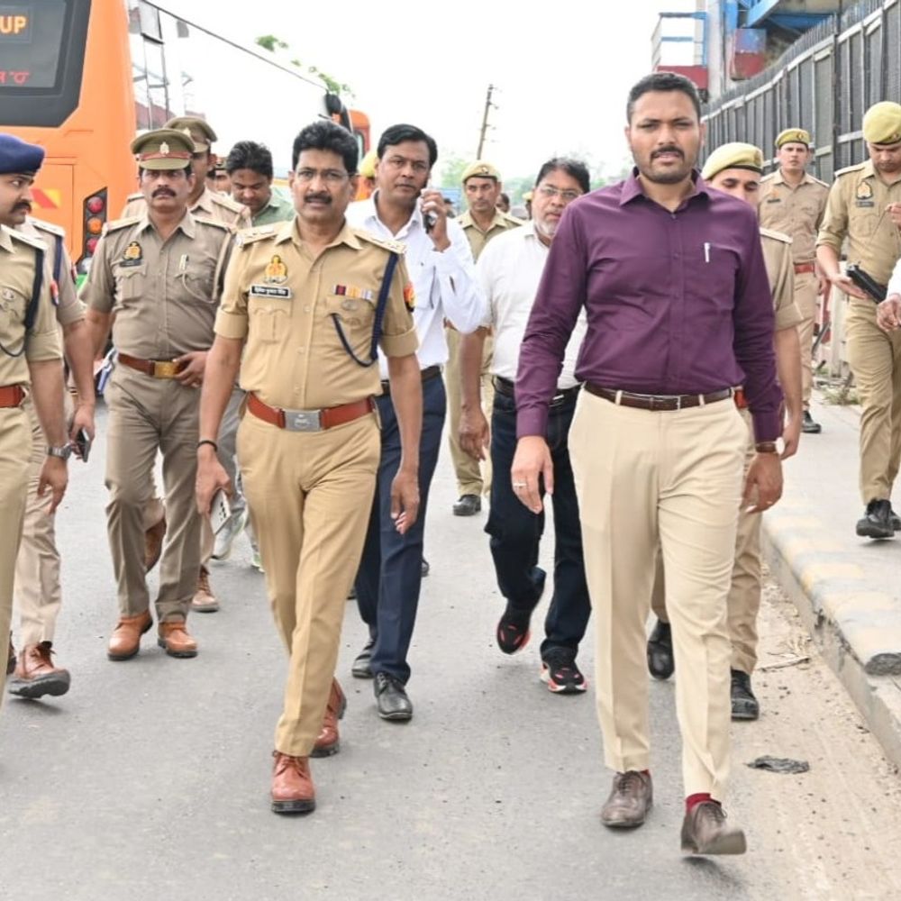 कांवड़ यात्रा से पहले बुलंदशहर में तैयारियां तेज:DM-SSP ने गंगा घाटों और कांवड़ मार्गों का किया निरीक्षण, सुविधाओं की समीक्षा