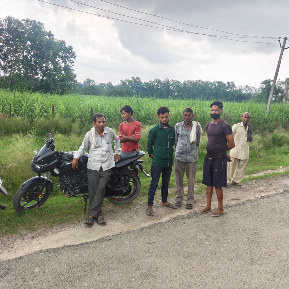 पीलीभीत में युवक ने ट्रेन के आगे कूदकर दी जान:रेल ट्रैक पर मिला शव, बीमारी से परेशान चल रहा था